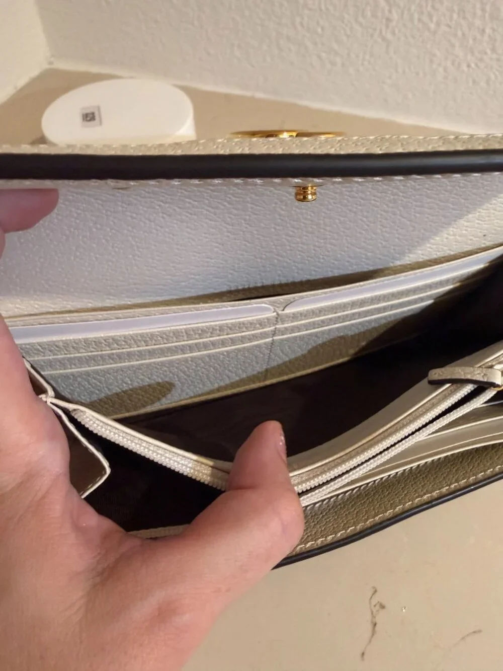 🌸 Gucci Ophidia GG Flora Continental Long Wallet with White Leather Trim